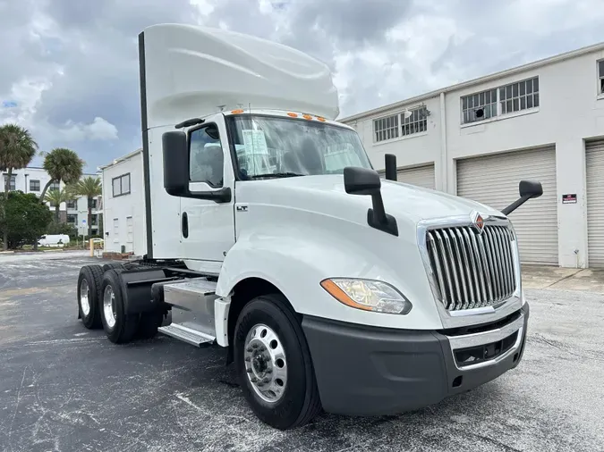 2020 International LT625