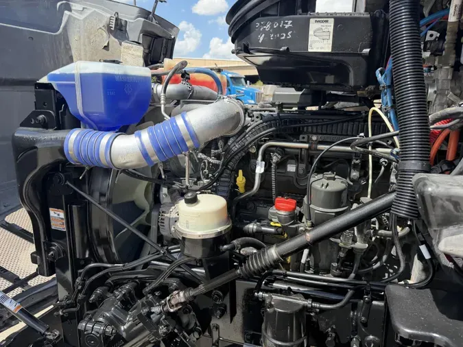 2021 Peterbilt 5794d887e830ebccd3113b1a4cda000dc69