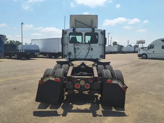 2021 FREIGHTLINER NEW CASCADIA PX12664