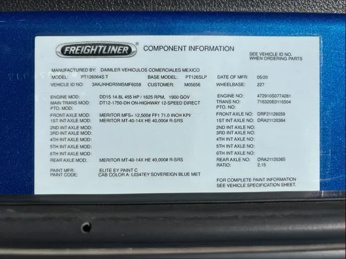 2021 Freightliner Cascadia 126
