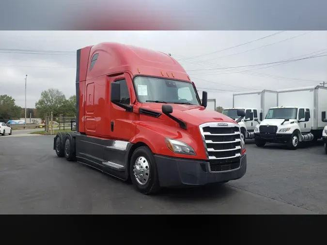 2021 Freightliner Cascadia