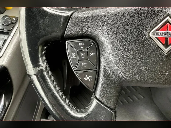 2022 INT LT625 6x4