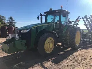2013 John Deere 8285R