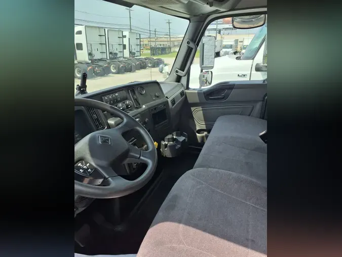 2020 NAVISTAR INTERNATIONAL MV607 (4X2)