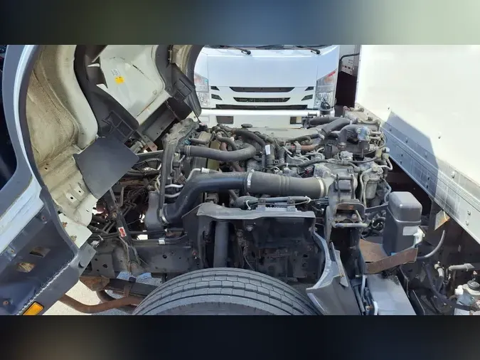 2019 ISUZU NRR