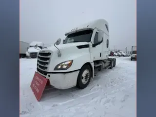 2020 FREIGHTLINER/MERCEDES NEW CASCADIA PX12664