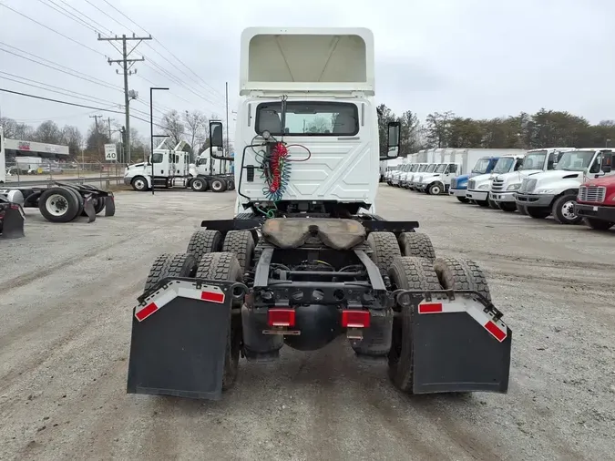 2018 NAVISTAR INTERNATIONAL LT625 DAYCAB T/A