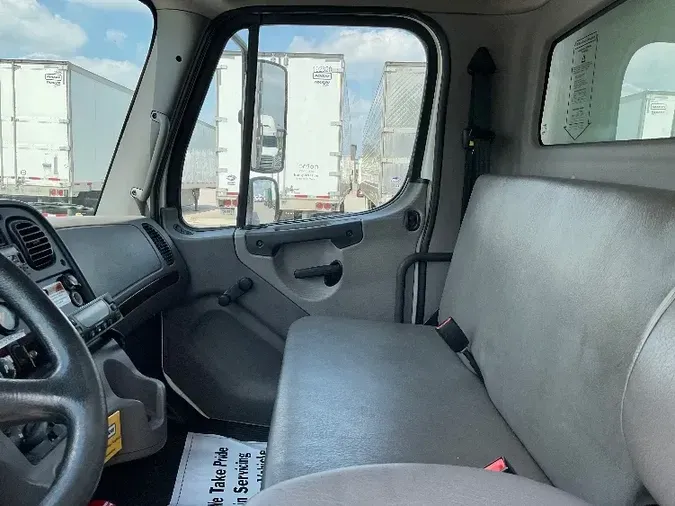 2018 Freightliner M2