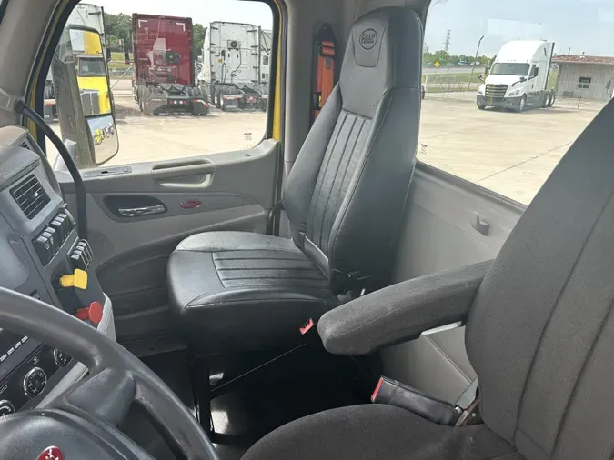 2021 Peterbilt 579