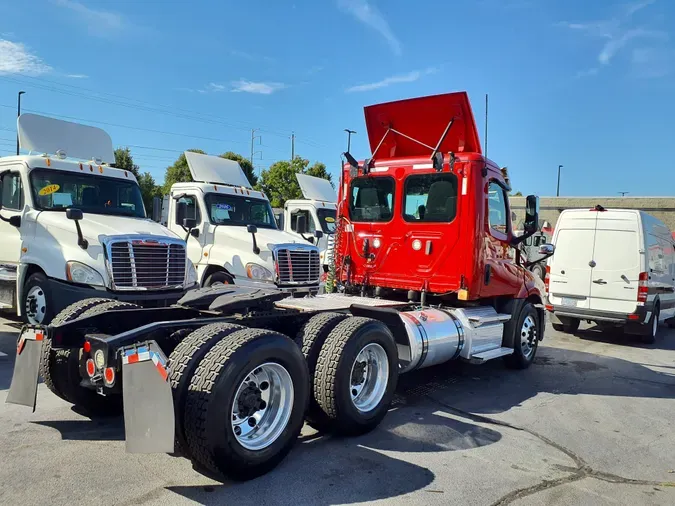 2019 FREIGHTLINER/MERCEDES NEW CASCADIA PX12664