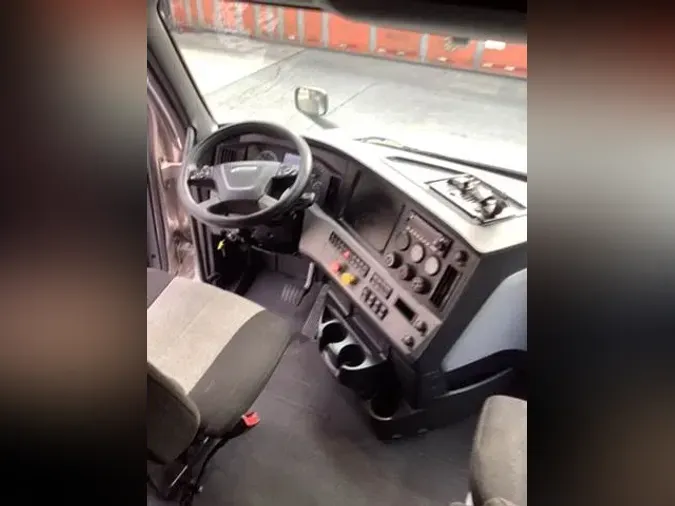 2020 Freightliner Cascadia