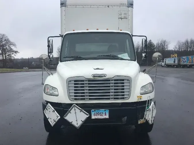 2017 Freightliner M2