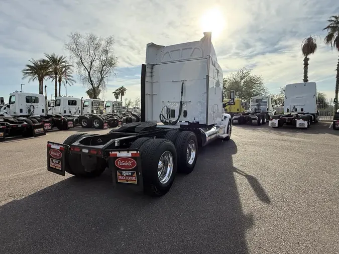 2022 Peterbilt 579