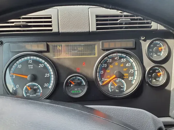 2020 FREIGHTLINER CASCADIA 125