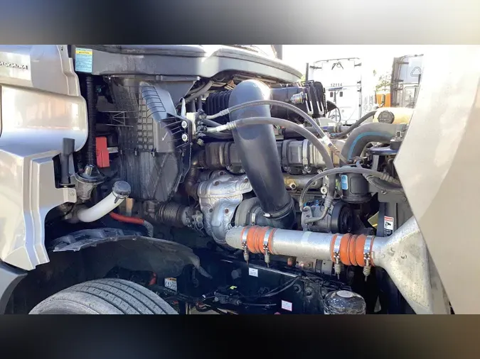 2021 Freightliner Cascadia