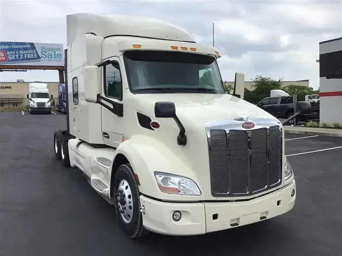 2018 PETERBILT 579