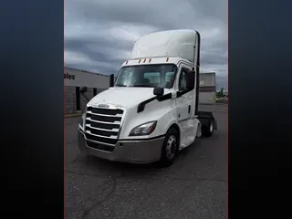 2019 FREIGHTLINER/MERCEDES NEW CASCADIA 116