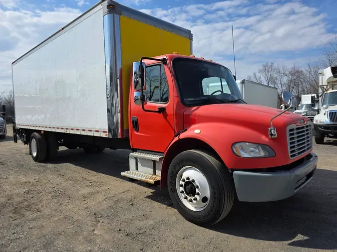 2018 FREIGHTLINER/MERCEDES M2 106