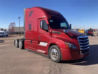 2025 Freightliner New Cascadia