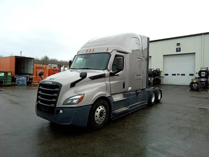 2021 Freightliner Cascadia