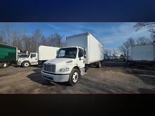 2018 FREIGHTLINER/MERCEDES M2 106