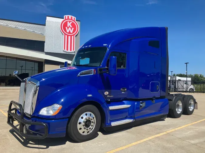 2021 Kenworth T680