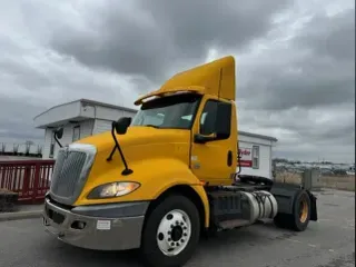 2018 NAVISTAR INTERNATIONAL RH613 DAYCAB S/A