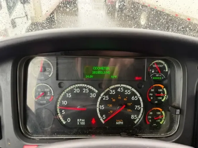 2019 FREIGHTLINER/MERCEDES M2 106