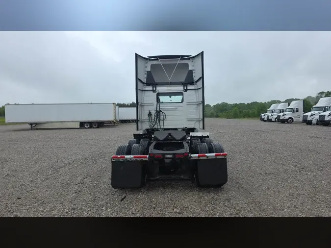 2020 Volvo VNL3004dd4d5c4074bc04def08dcbb6dc4c123