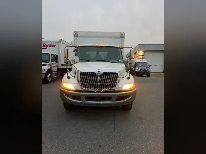 2019 NAVISTAR INTERNATIONAL 4300 SBA