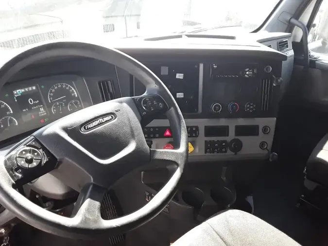 2020 FREIGHTLINER/MERCEDES NEW CASCADIA PX12664