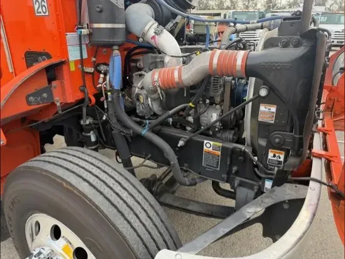 2021 Peterbilt 3304dd7011a5acf31b4f1fba0b8e43f3cb2