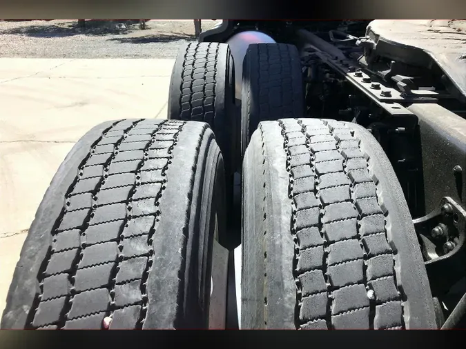 2023 INT LT625 6X4