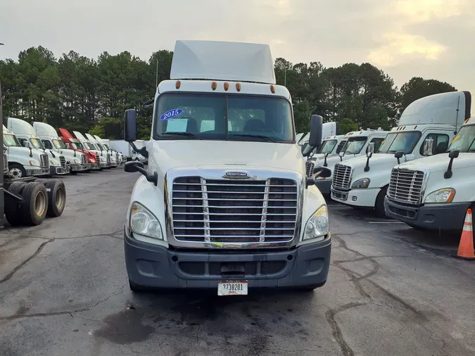 2015 FREIGHTLINER/MERCEDES CASCADIA 125