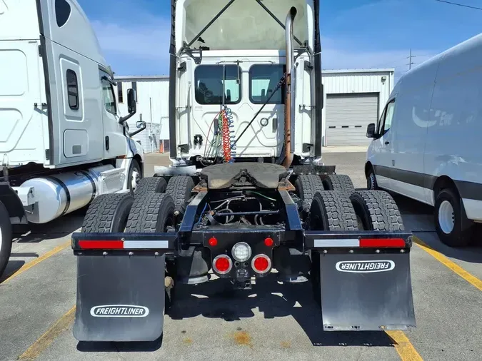 2020 FREIGHTLINER/MERCEDES NEW CASCADIA PX12664