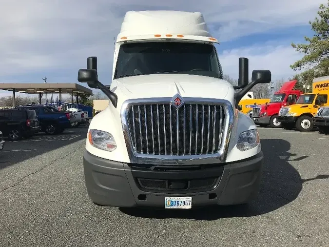 2019 International LT625