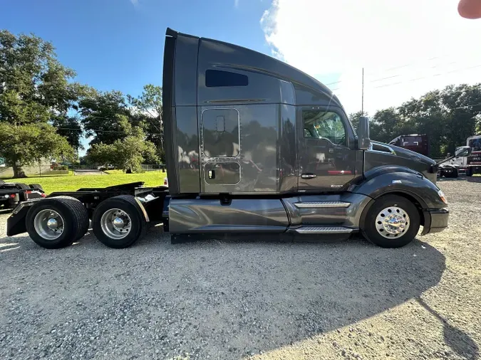 2020 Kenworth T680