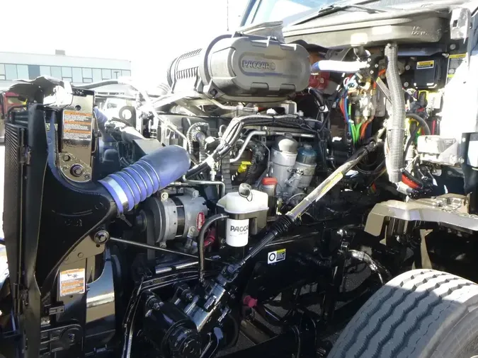 2023 Kenworth T6804de432ad643c8fcb4fc7ad2c09f8b92b