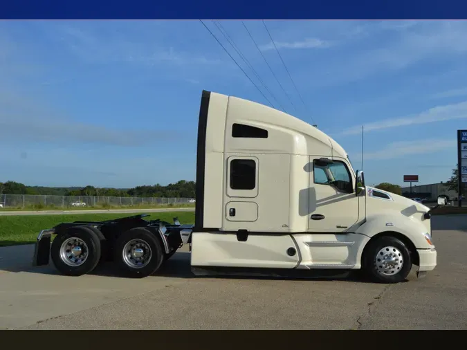 2021 KENWORTH T680