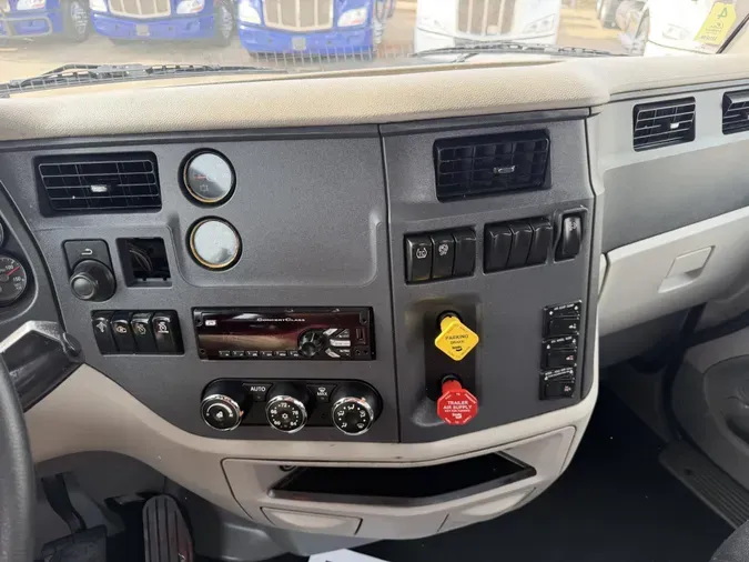 2019 Peterbilt 5794de88e8c8b8aa21f1c8c0dc629262c28