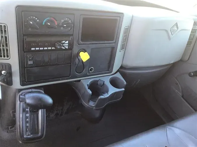 2019 INTERNATIONAL 4300