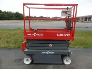 2013 Skyjack SJIII3219