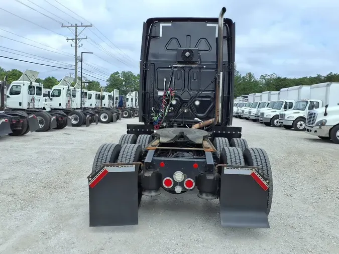 2020 FREIGHTLINER CASCADIA 125