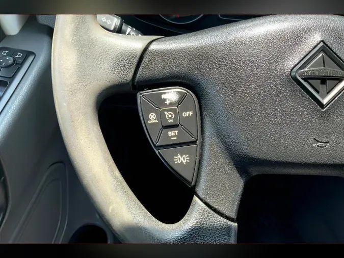 2021 INT LT625 6x4