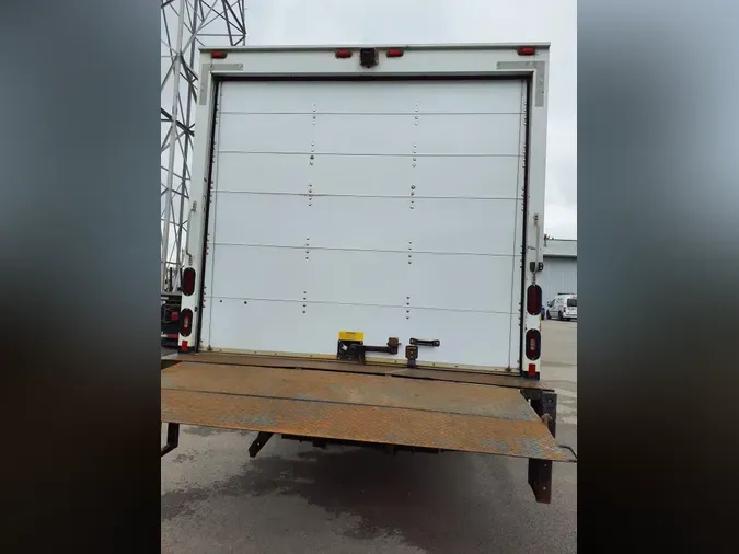 2019 ISUZU NQR
