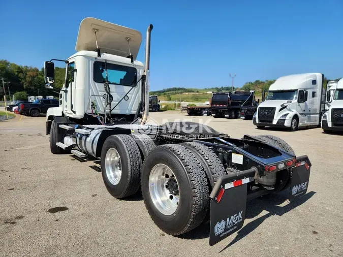 2023 MACK ANTHEM AN64T