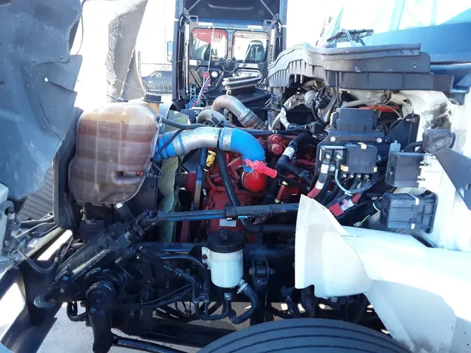 2018 NAVISTAR INTERNATIONAL 4300