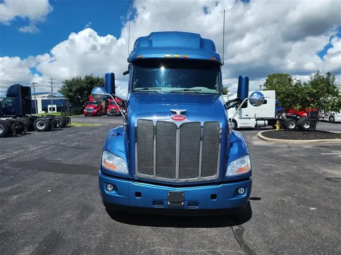 2022 PETERBILT 579