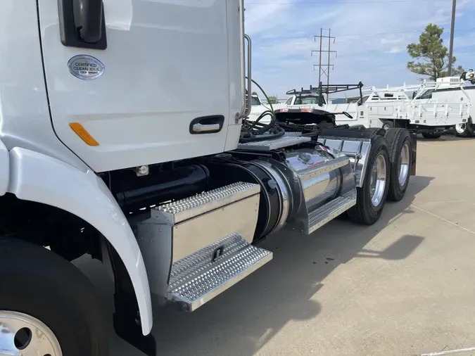 2020 Peterbilt 567