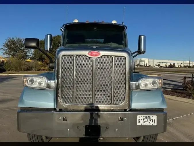 2022 Peterbilt 567